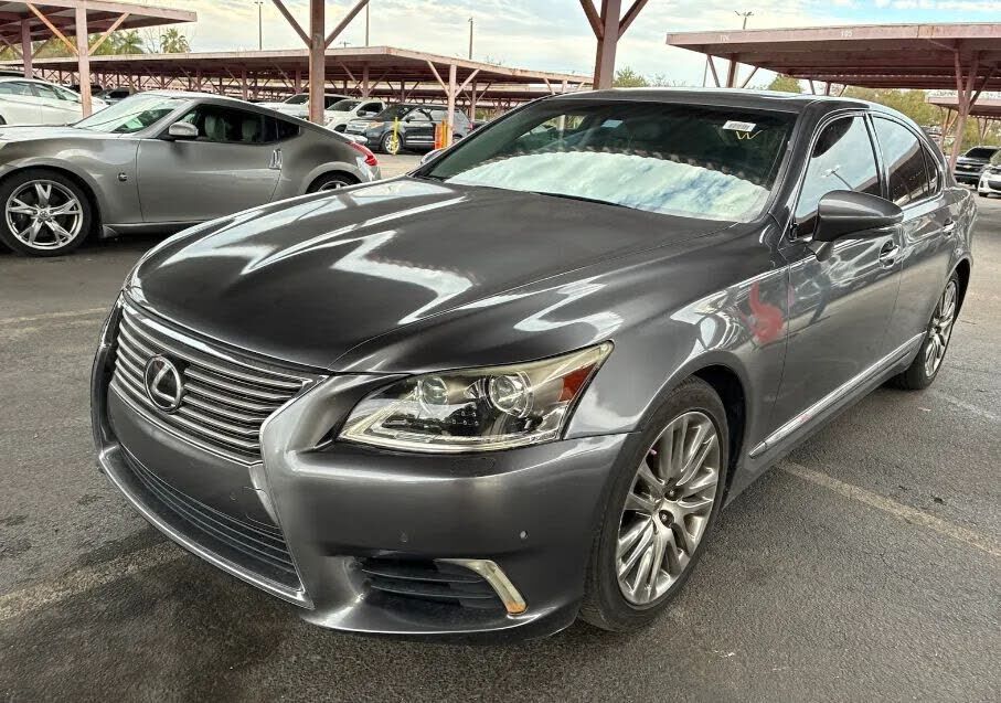 2015 LEXUS LS