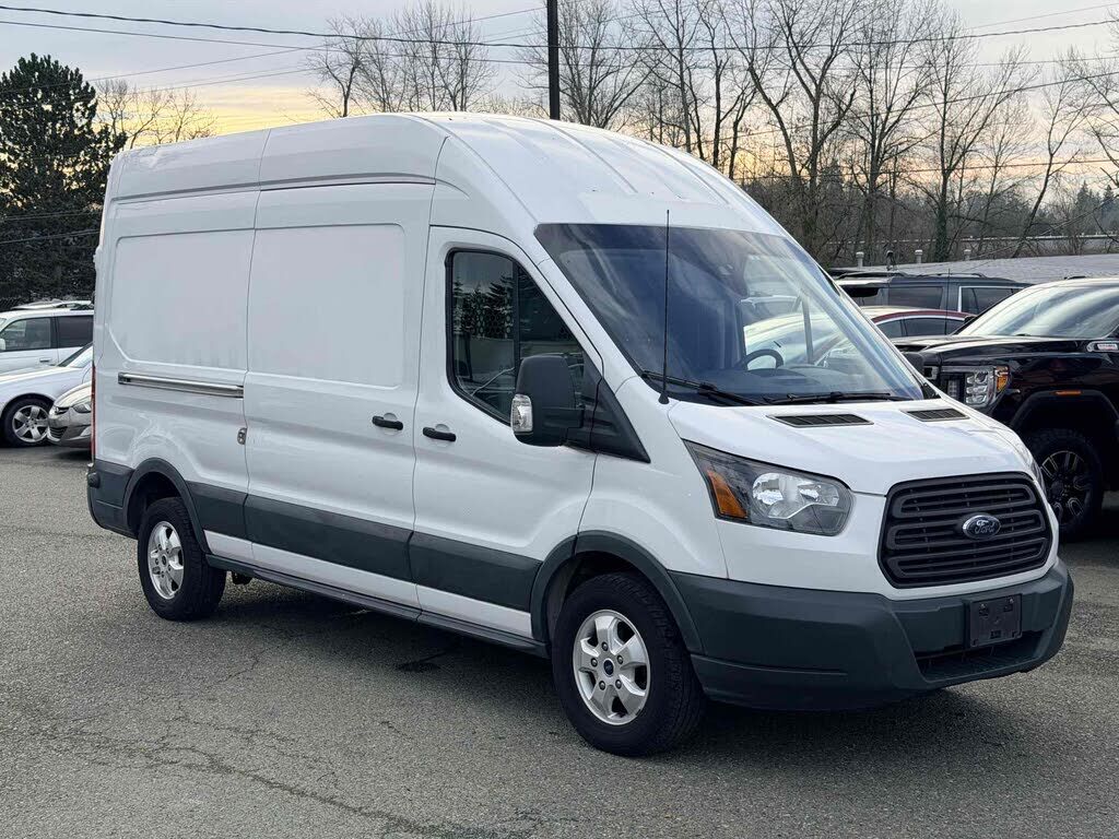 2017 FORD Transit