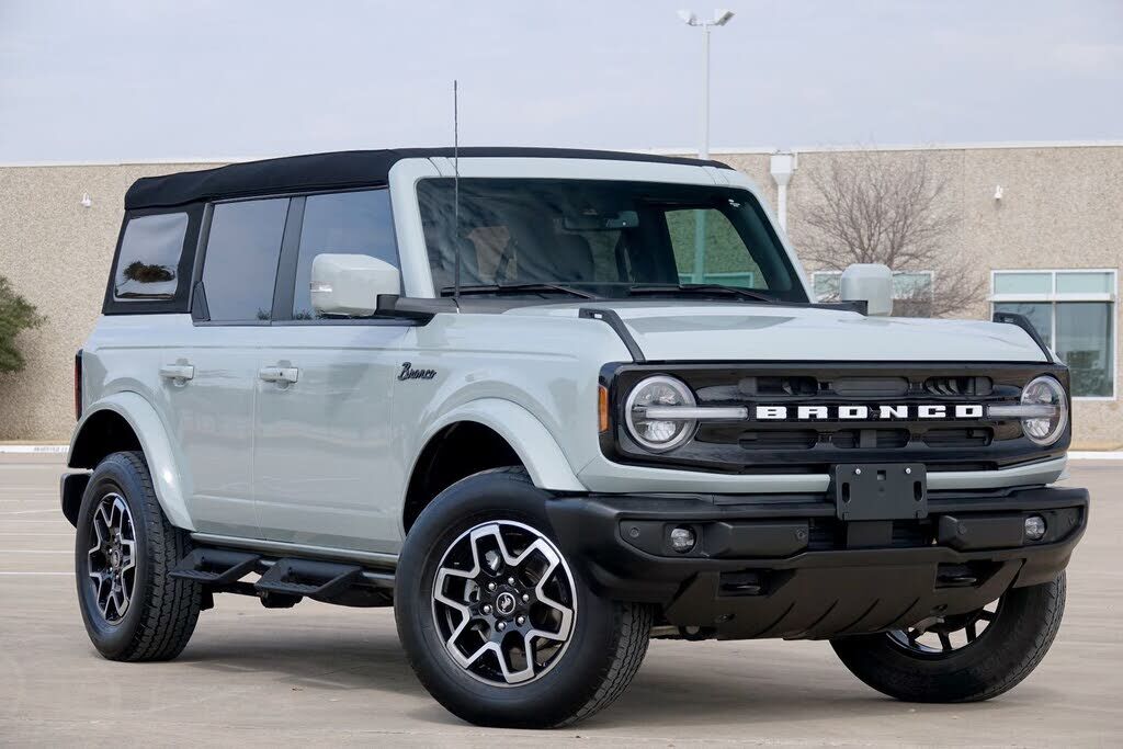 2023 FORD Bronco