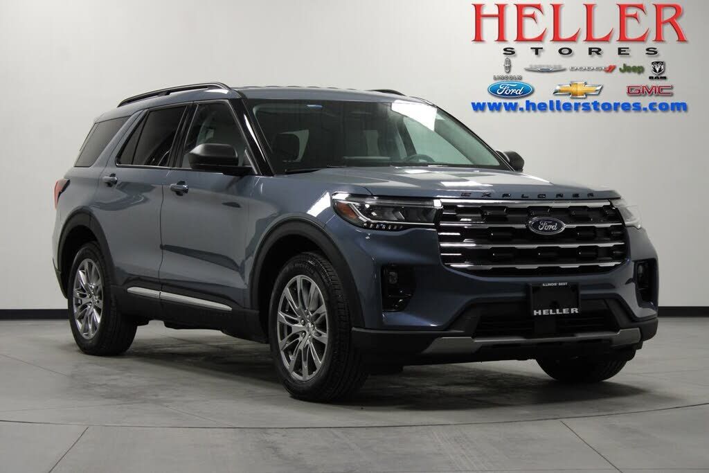 2025 FORD Explorer