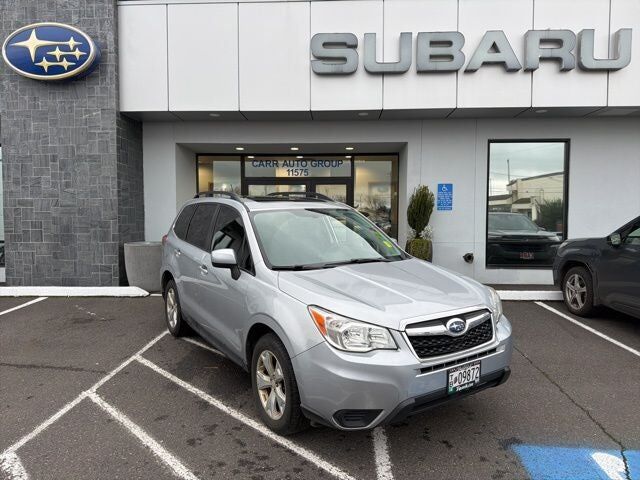 2015 SUBARU Forester