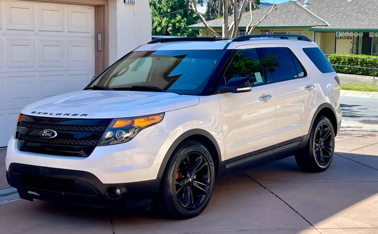 2014 FORD Explorer