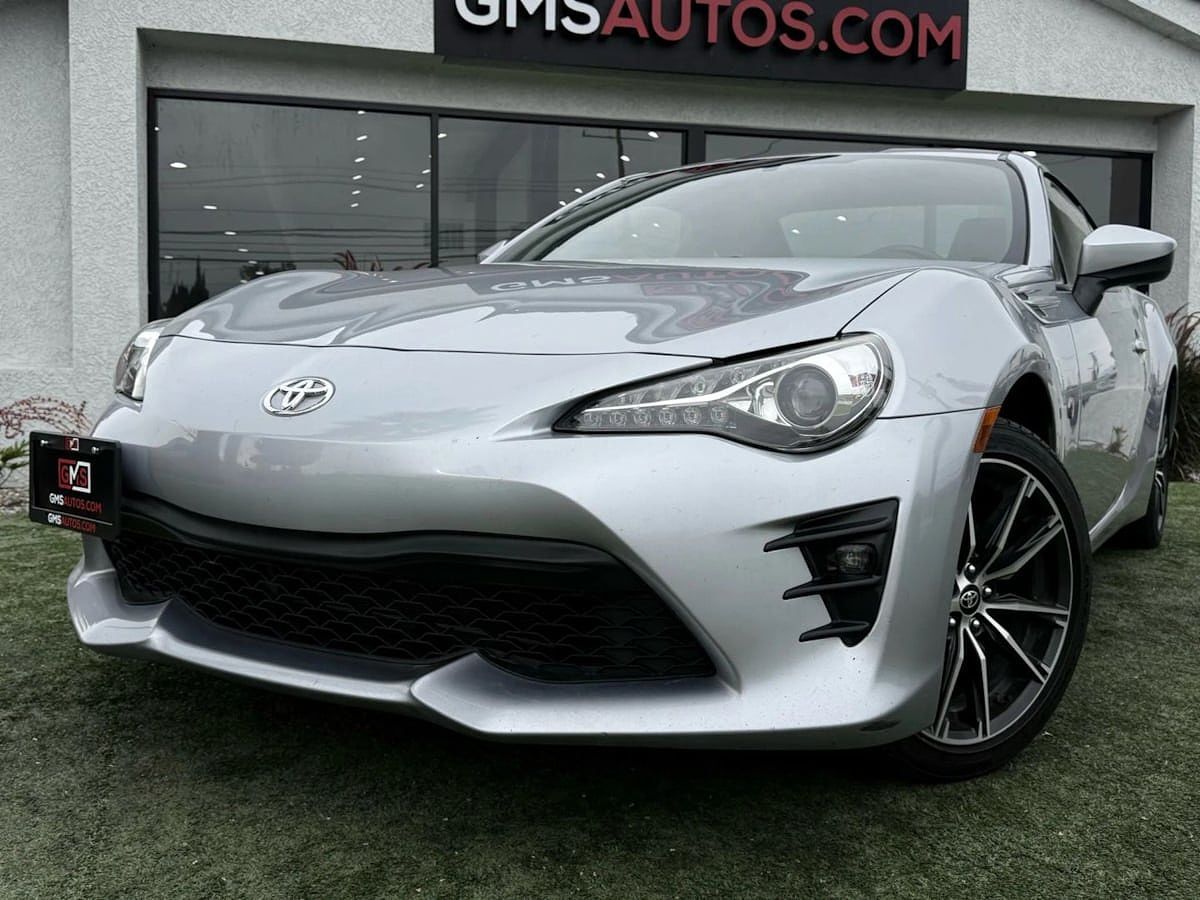 2017 TOYOTA 86