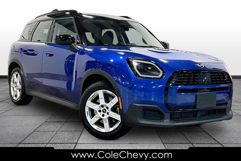 2025 MINI Countryman