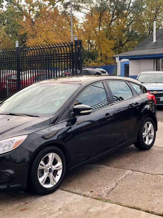 2014 FORD Focus