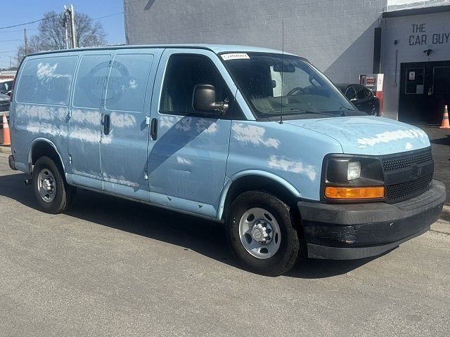 2017 CHEVROLET Express