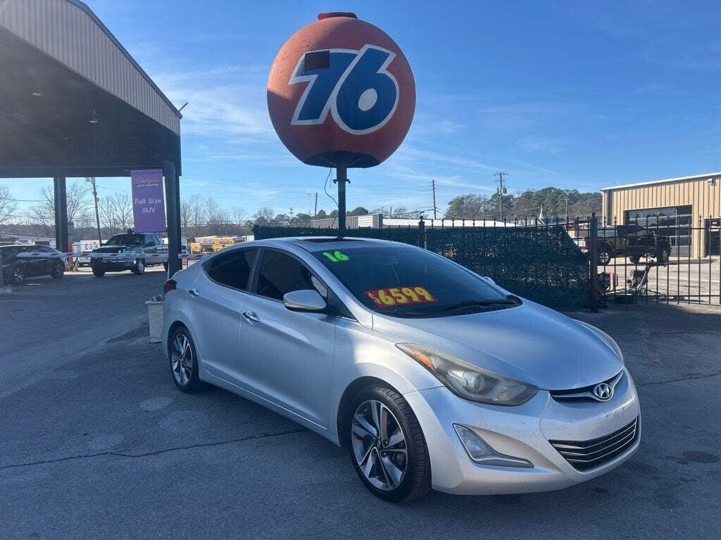 2016 HYUNDAI Elantra