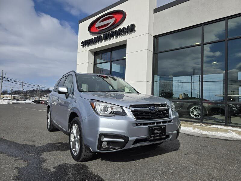 2017 SUBARU Forester
