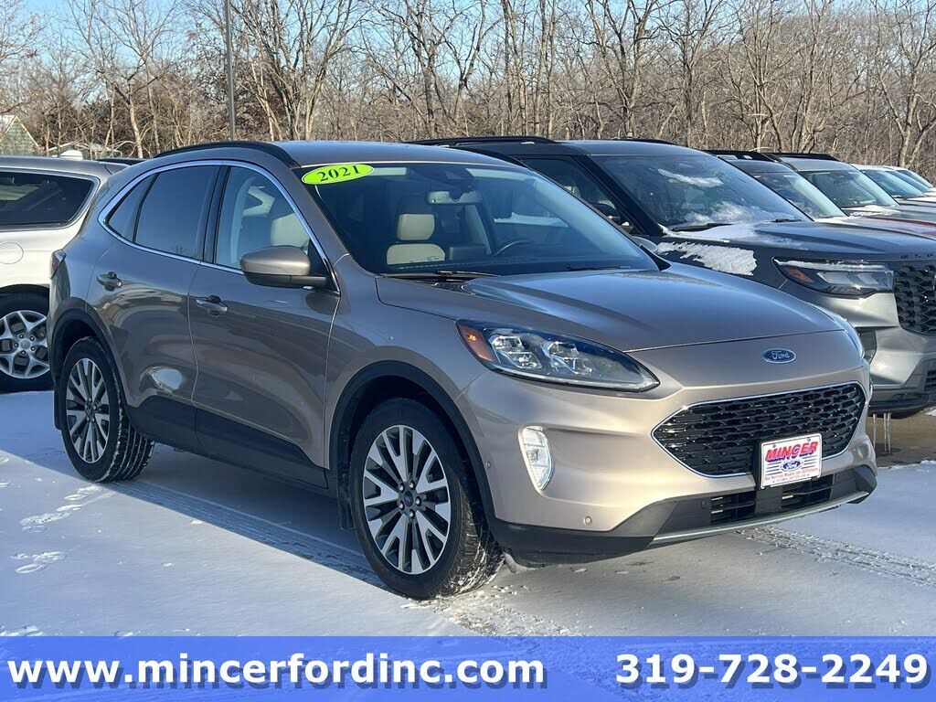 2021 FORD Escape