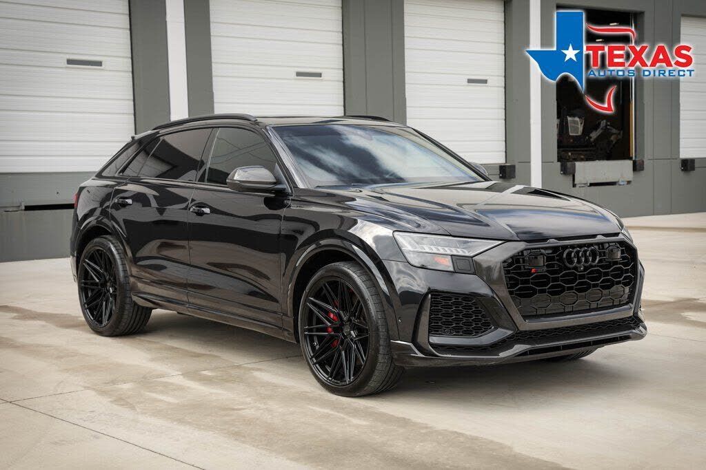 2021 AUDI RS Q8
