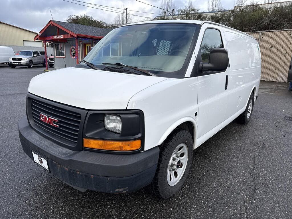 2010 GMC Savana