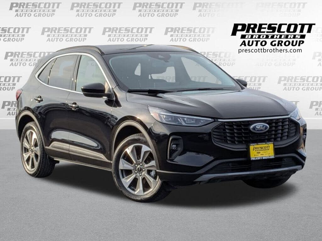 2025 FORD Escape
