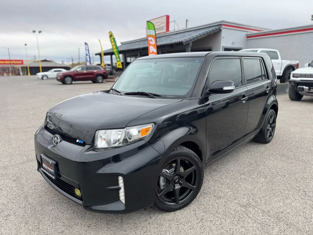 2015 TOYOTA SCION
