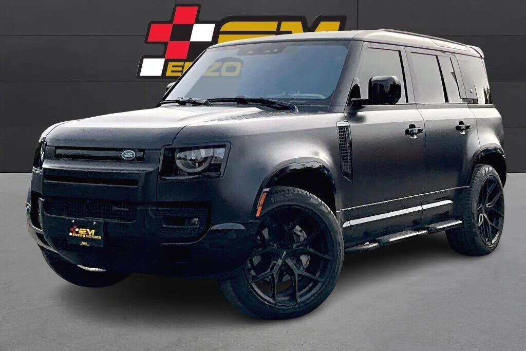 2022 LAND ROVER Defender