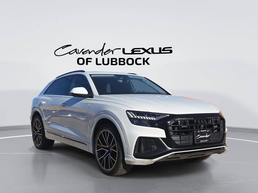 2021 AUDI Q8