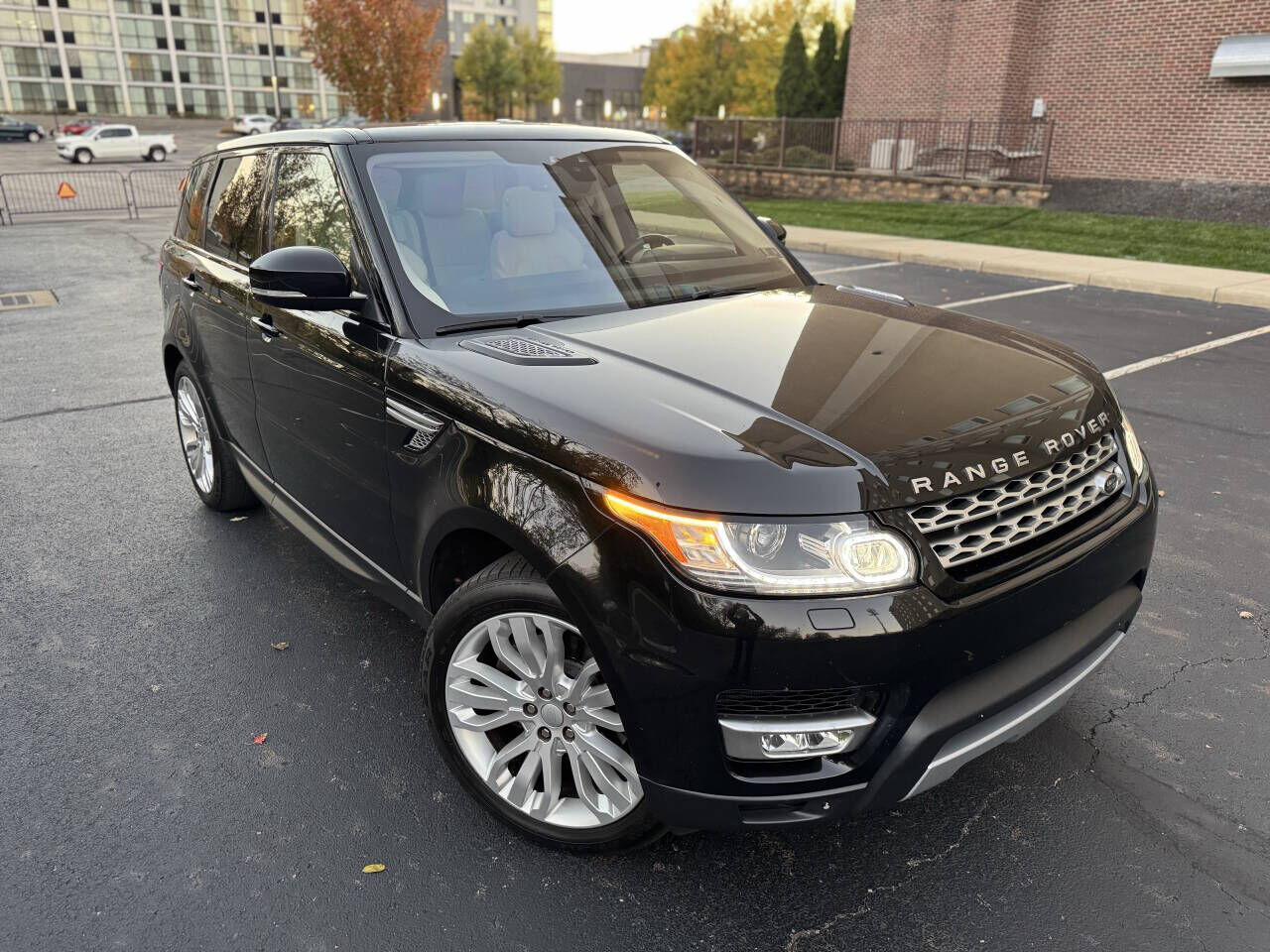 2017 LAND ROVER Range Rover Sport