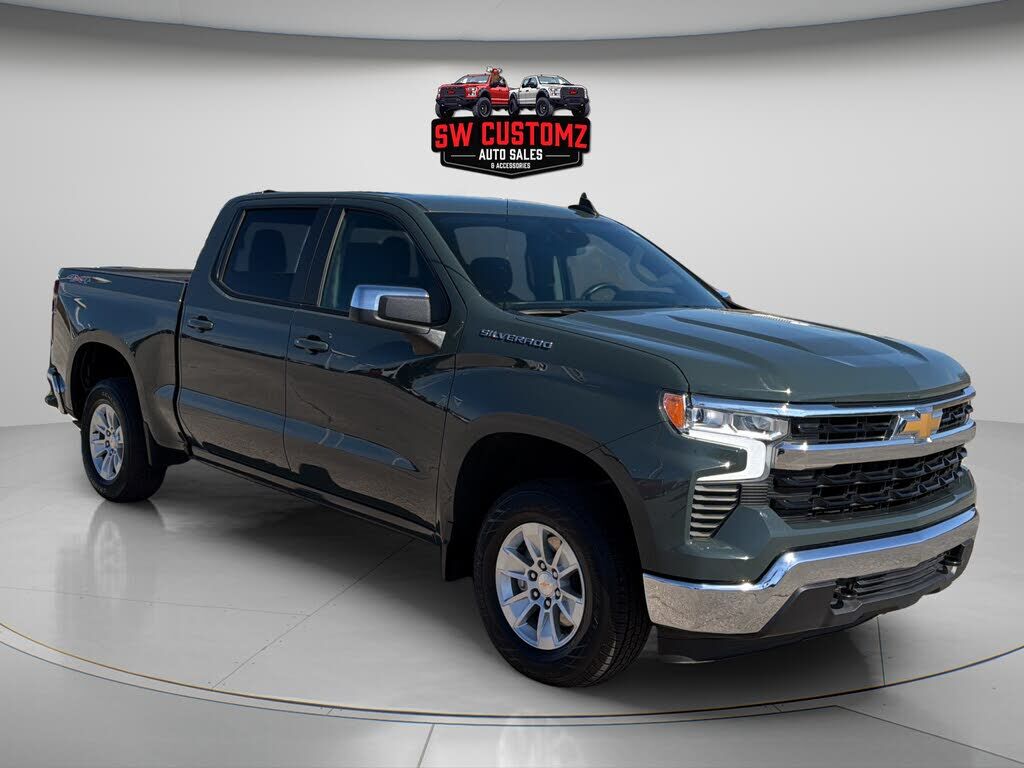 2025 CHEVROLET Silverado