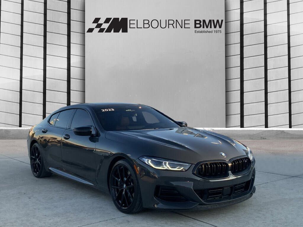 2023 BMW M8