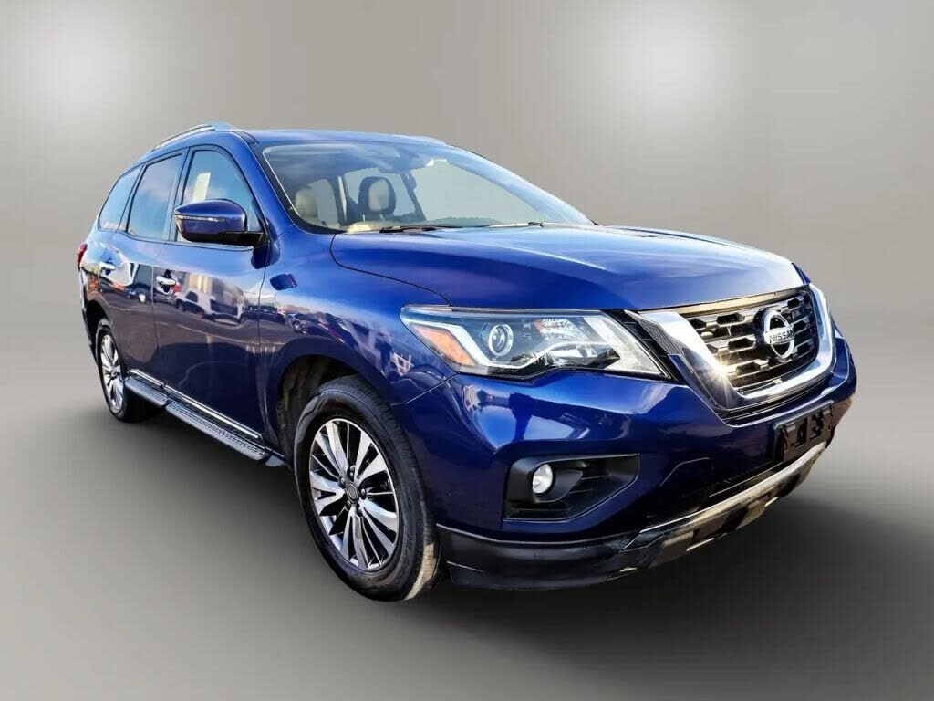 2019 NISSAN Pathfinder