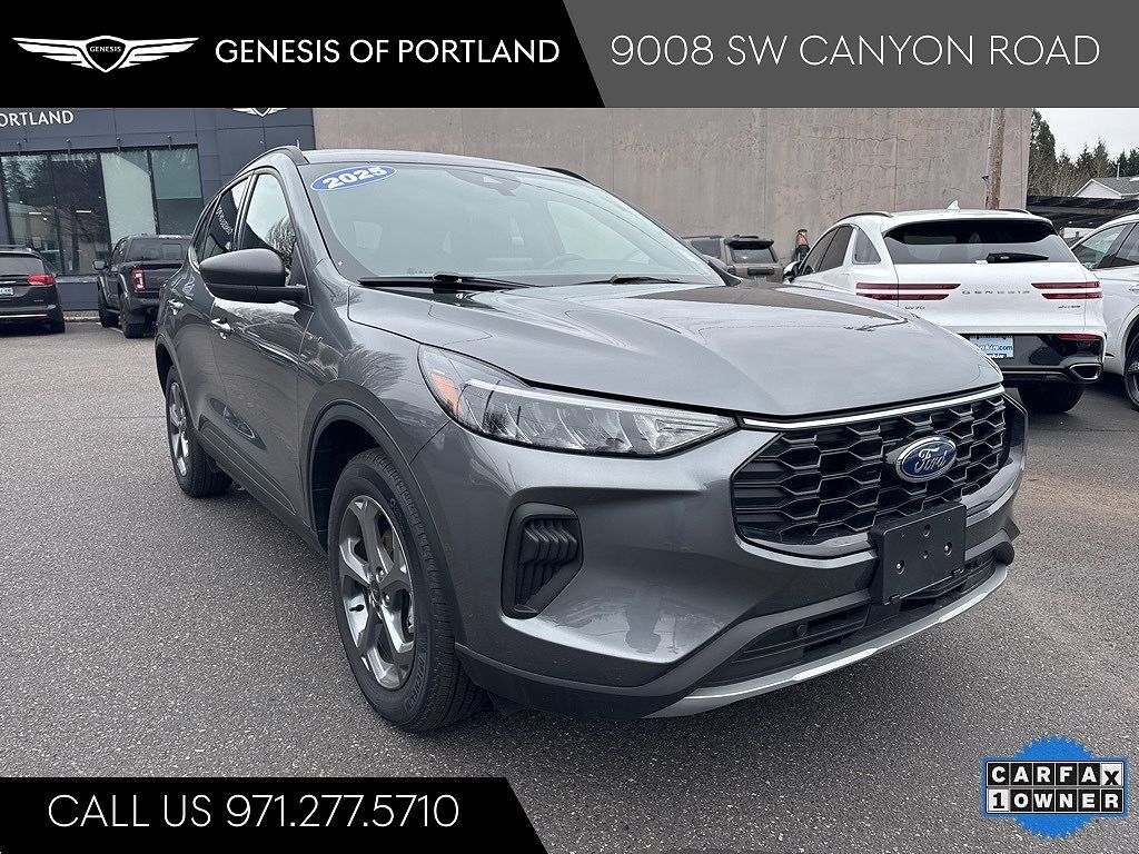 2025 FORD Escape