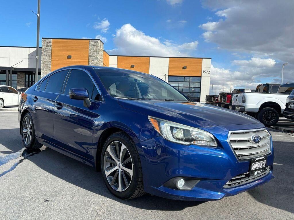 2016 SUBARU Legacy