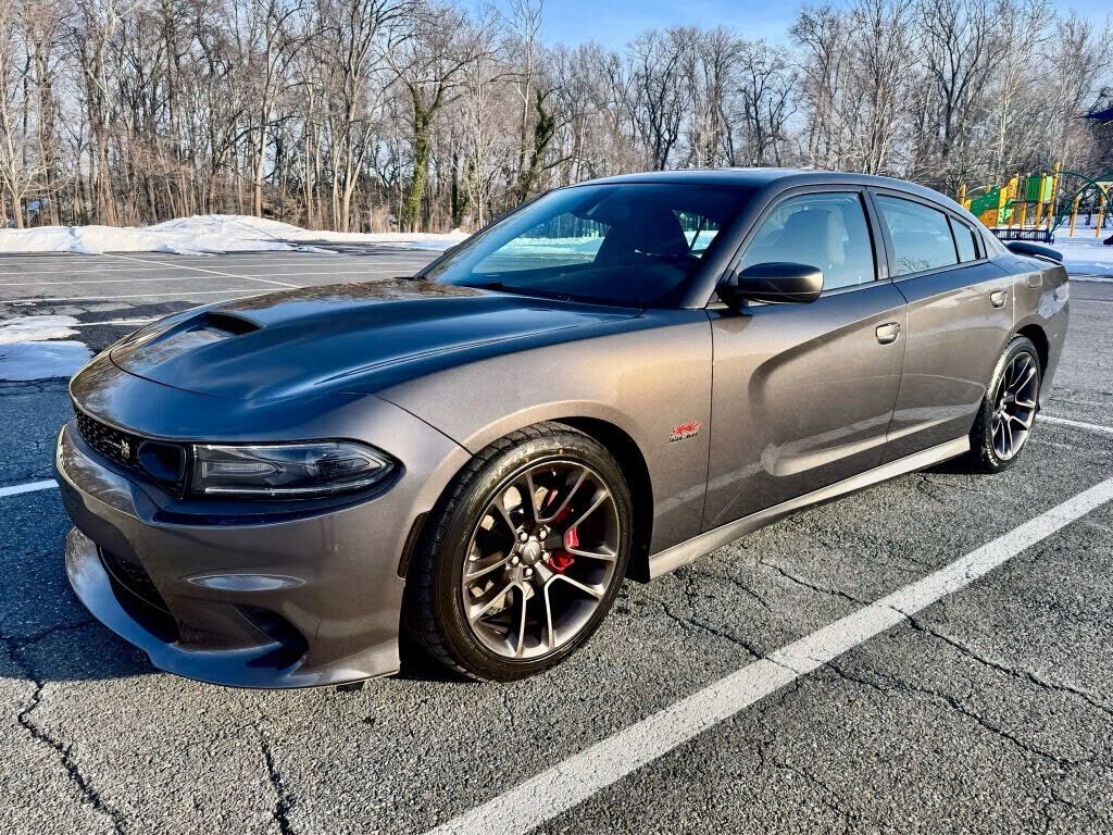 2020 DODGE Charger