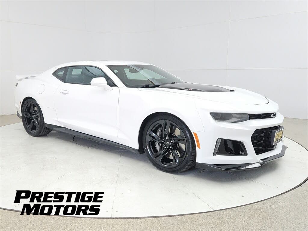 2023 CHEVROLET Camaro