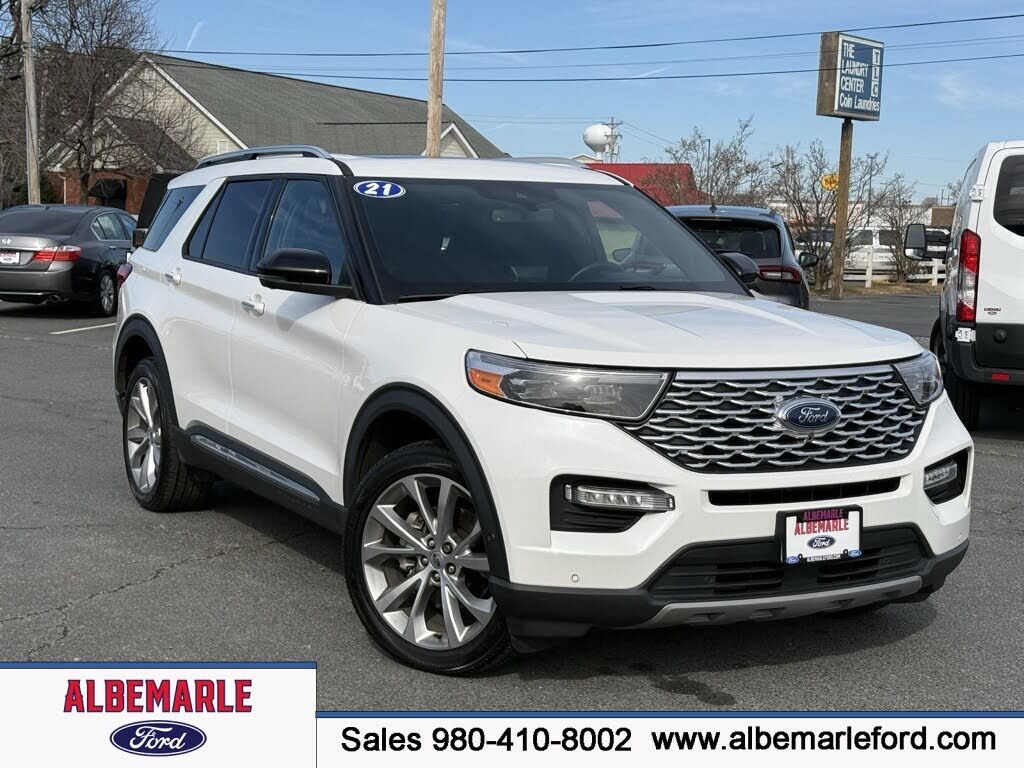 2021 FORD Explorer