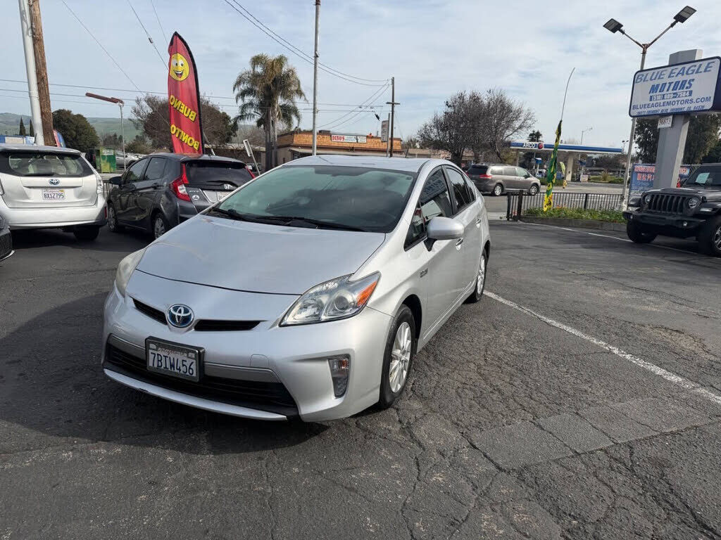 2013 TOYOTA Prius