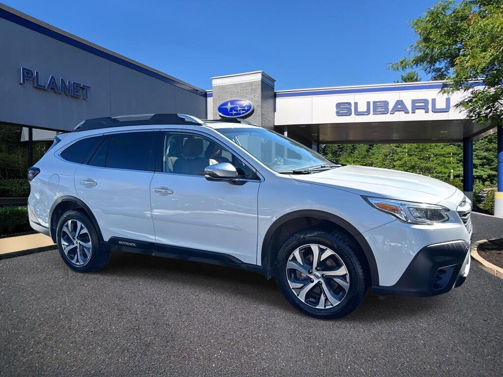 2022 SUBARU Outback