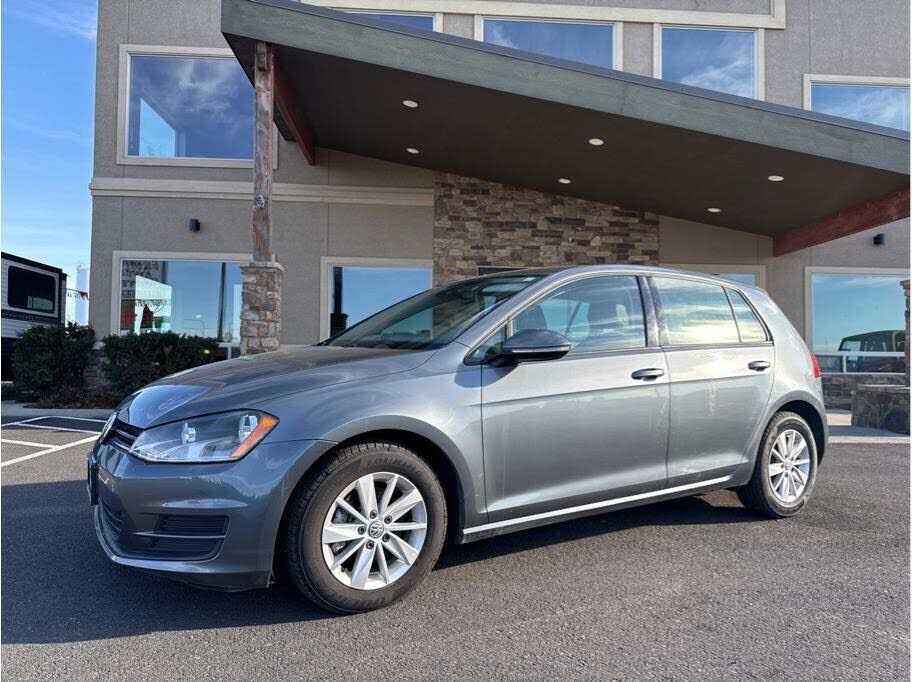2015 VOLKSWAGEN Golf