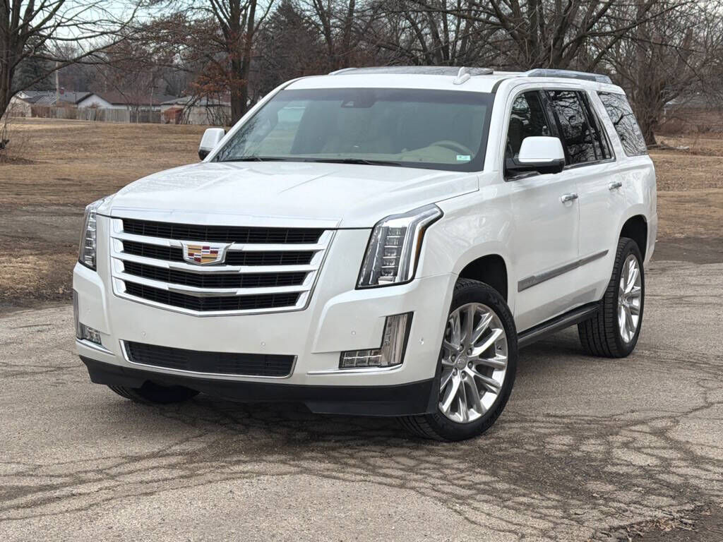 2019 CADILLAC Escalade