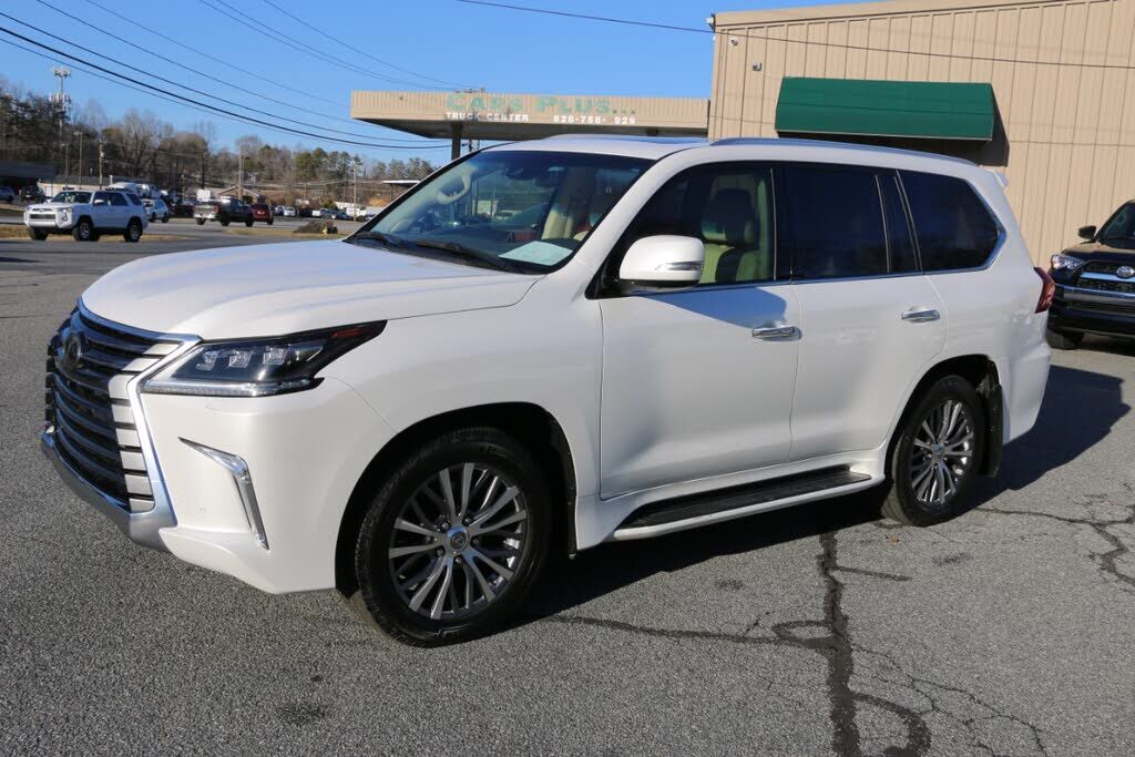 2018 LEXUS LX 570