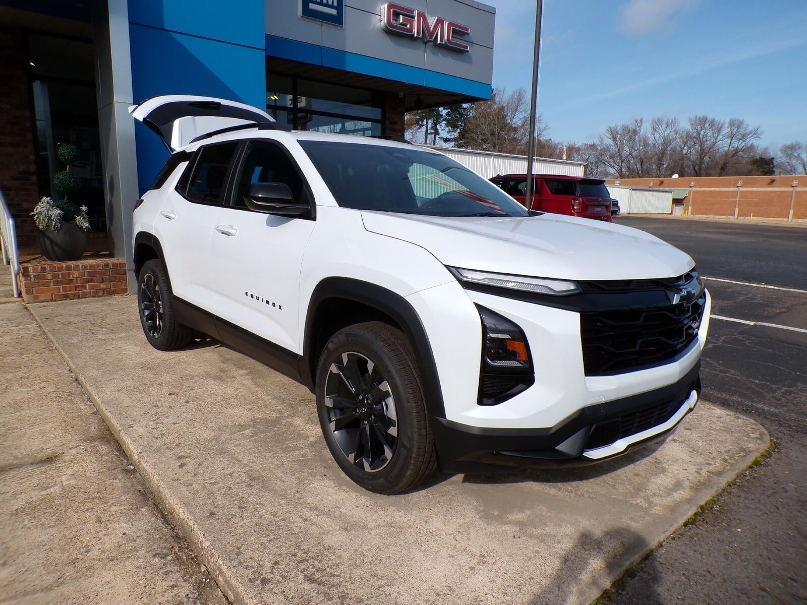 2026 CHEVROLET Equinox