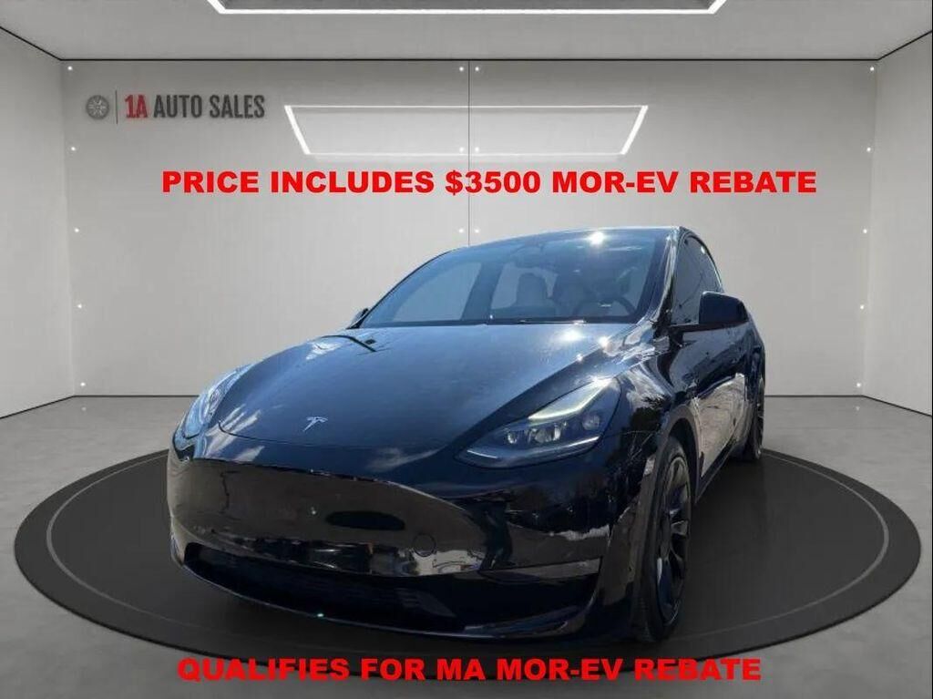 2022 TESLA Model Y