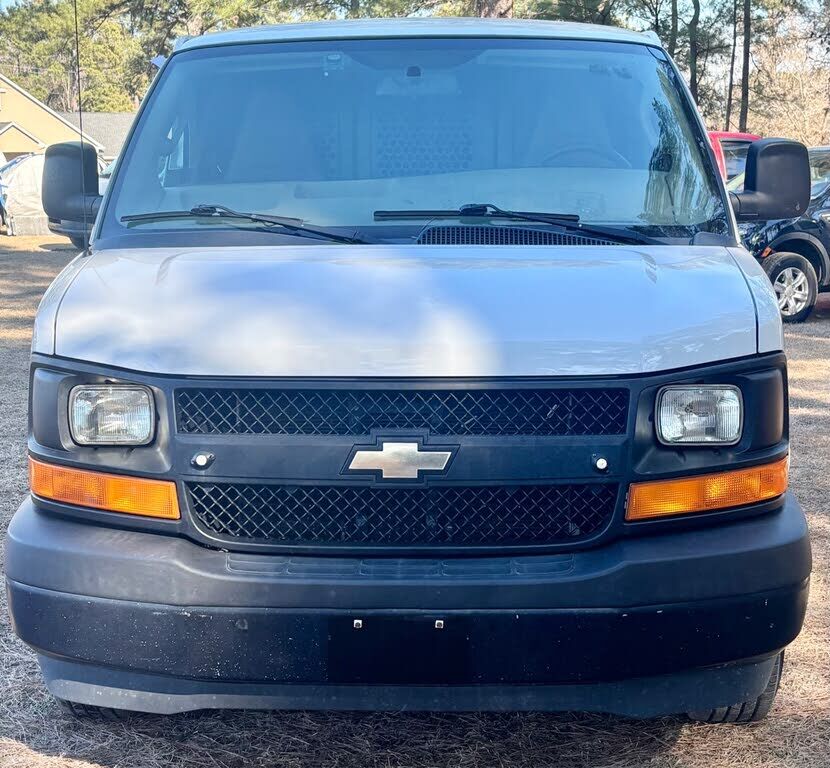2017 CHEVROLET Express
