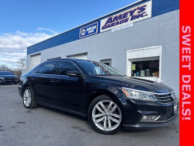 2018 VOLKSWAGEN Passat