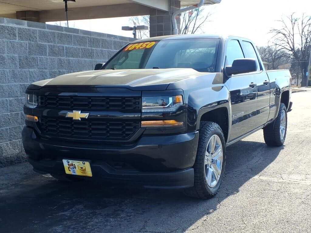2018 CHEVROLET Silverado