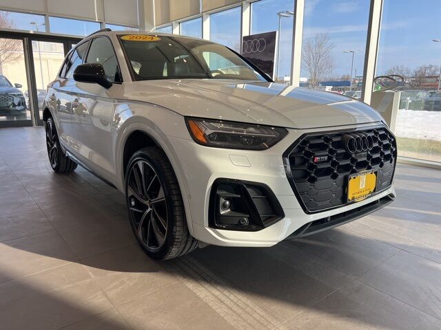 2024 AUDI SQ5