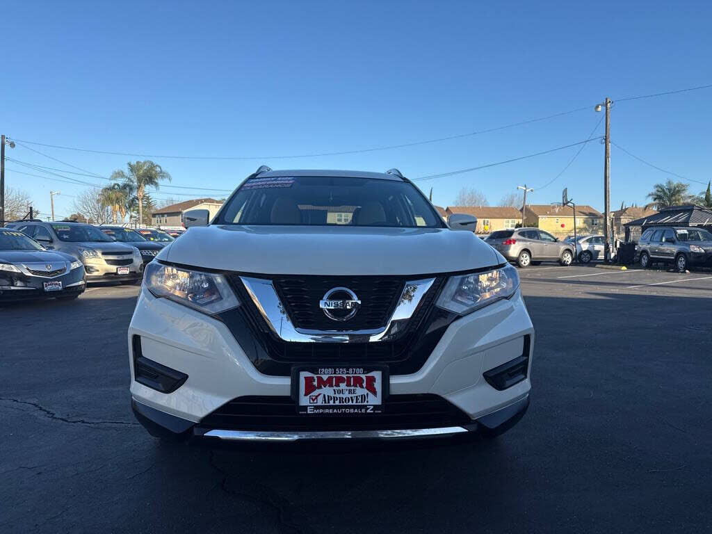 2017 NISSAN Rogue