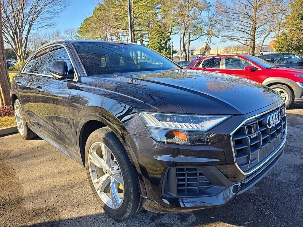 2019 AUDI Q8