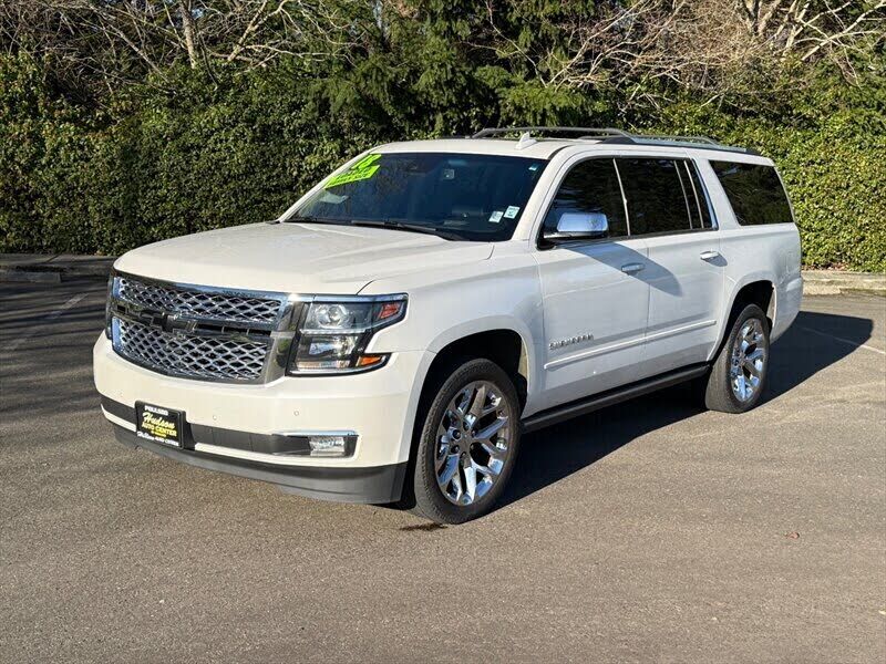2018 CHEVROLET Suburban