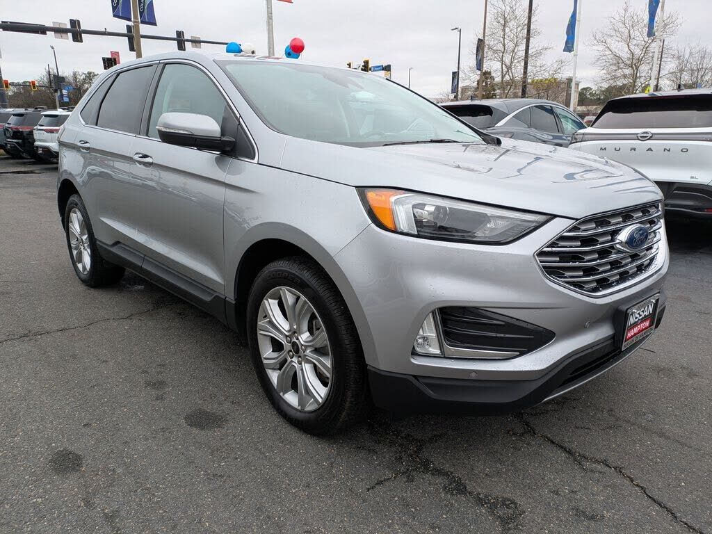 2023 FORD Edge