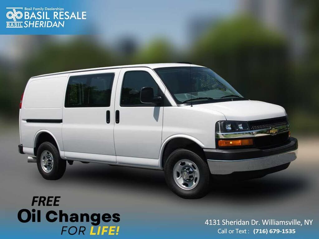 2023 CHEVROLET Express