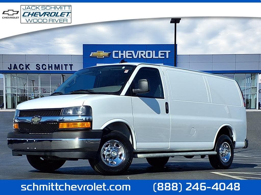 2024 CHEVROLET Express