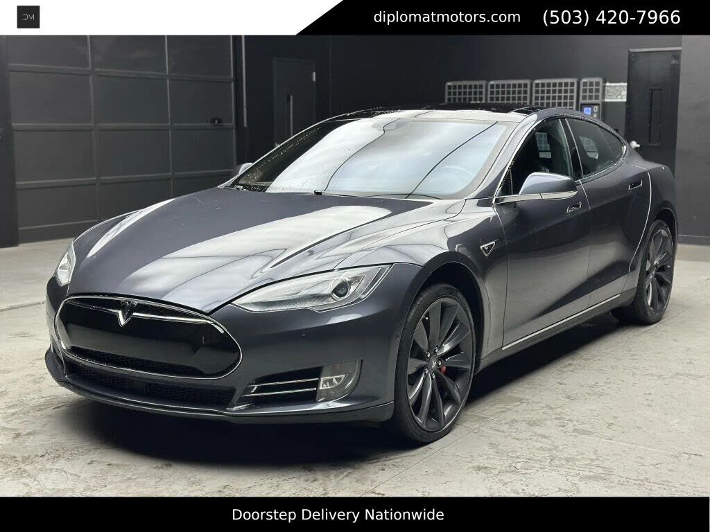 2014 TESLA Model S