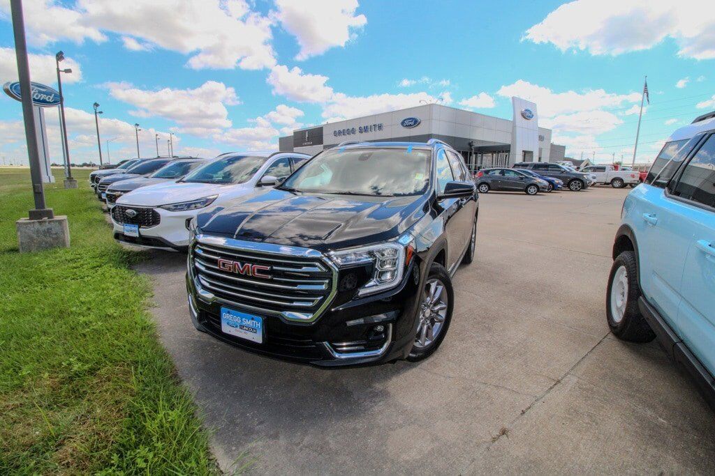 2023 GMC Terrain