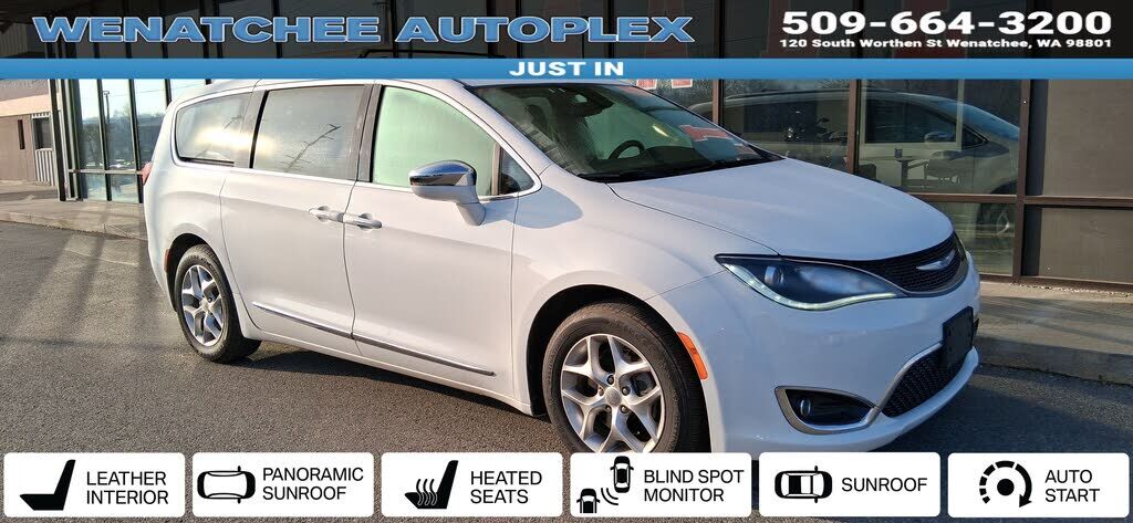 2020 CHRYSLER Pacifica
