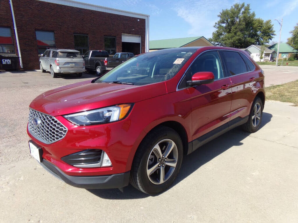 2024 FORD Edge