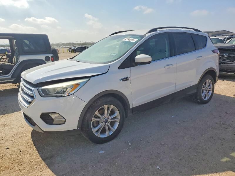 2017 FORD Escape